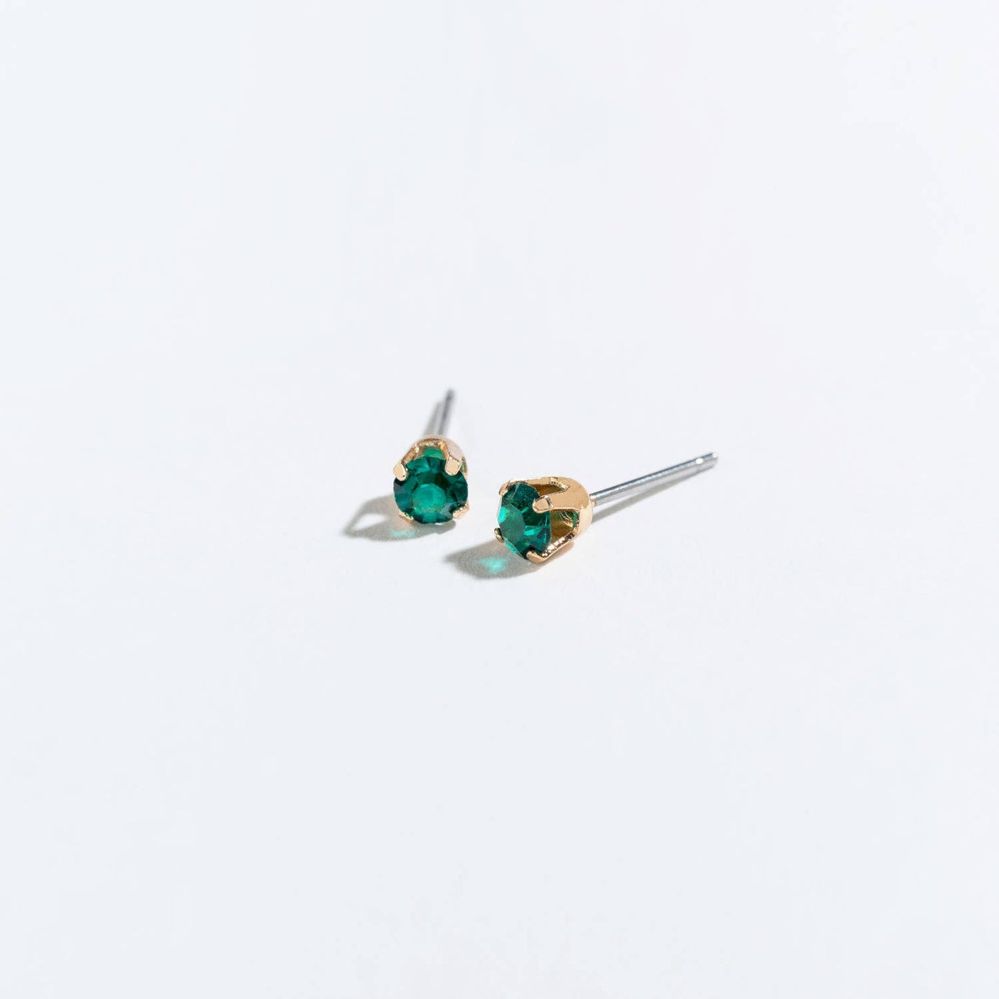 Solitaire Round Cut Birth Stone Ear Sense Stud Earrings