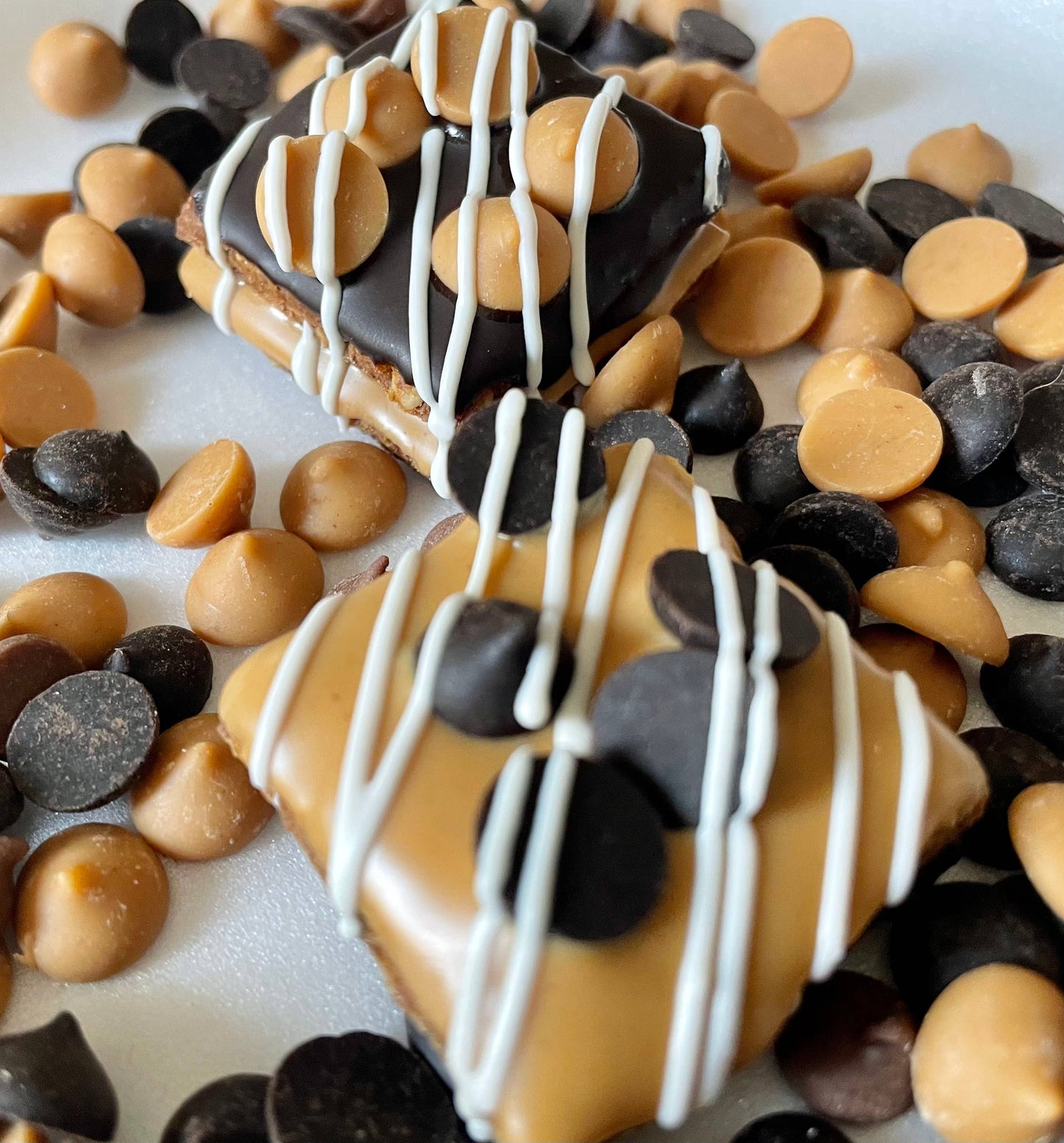Peanut butter & Carob chip dog treat truffles - YumYum4DOGS