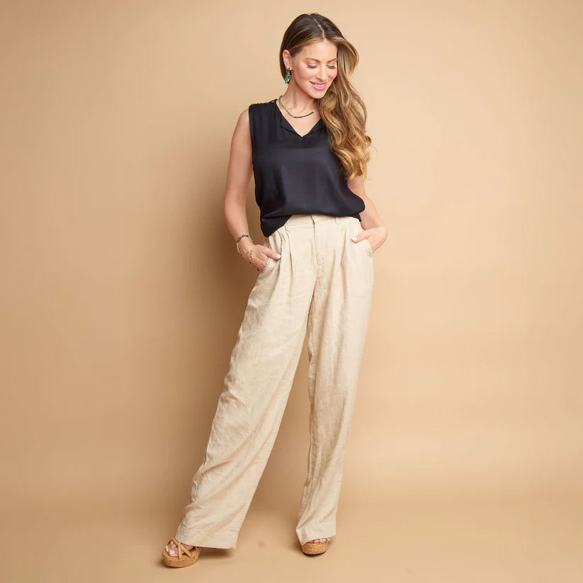 Casey Sleeveless Black V-Neck Blouse
