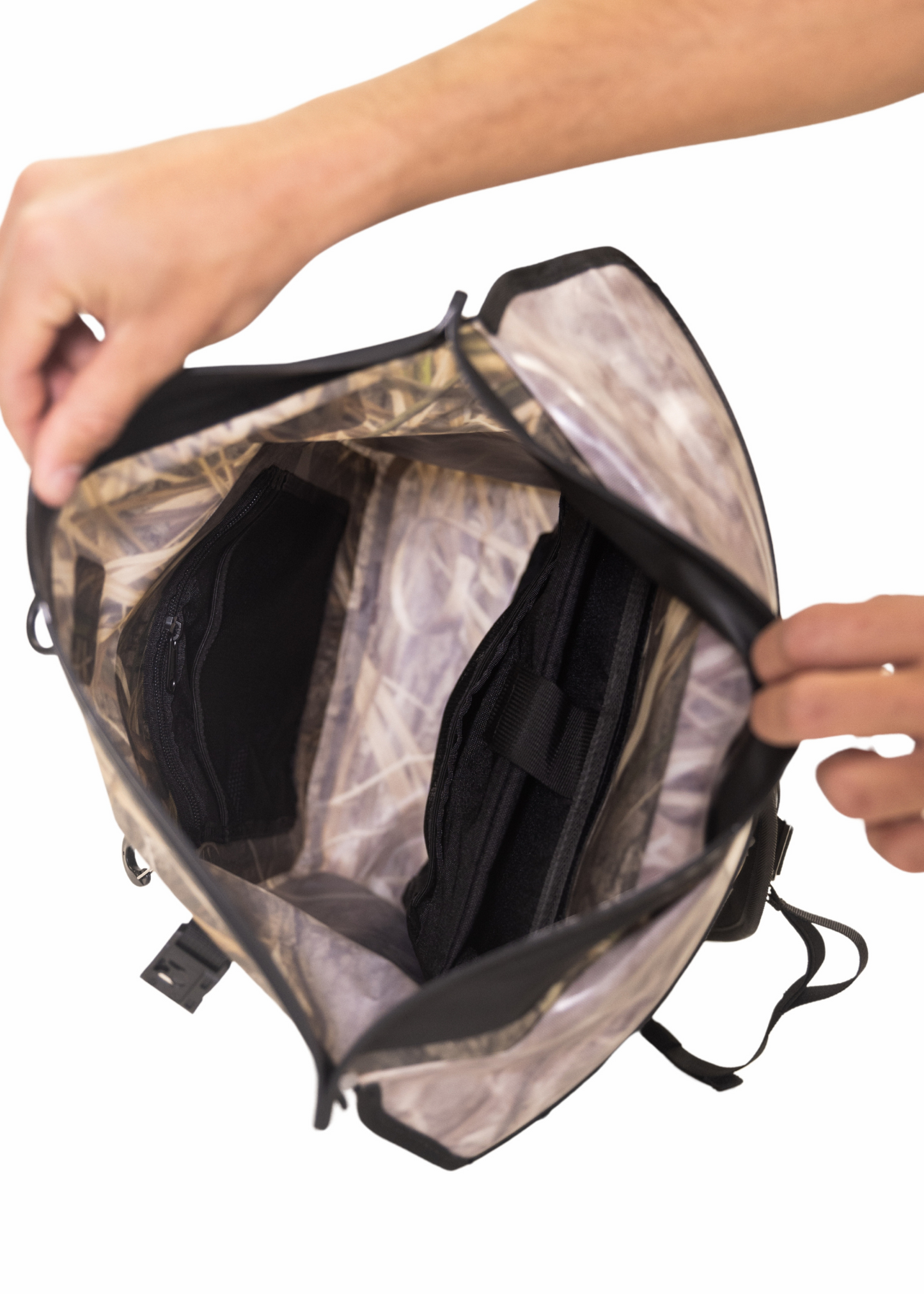 Mossy Oak - 25-Liter, Auto-Sealing, Waterproof, Floating, Scent Proof Dry Bag by Dry Pocket Apparel