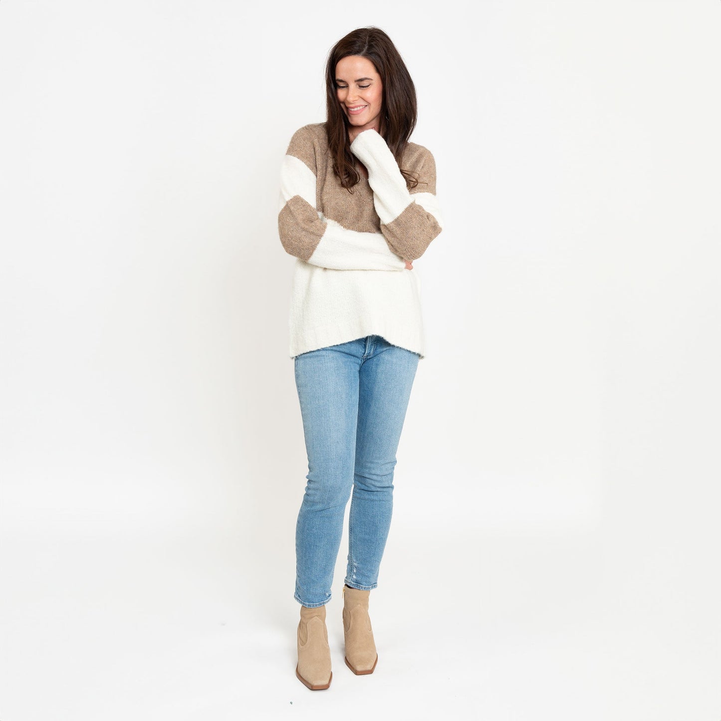 Lacen Cozy Knit Color Block V-Neck Sweater