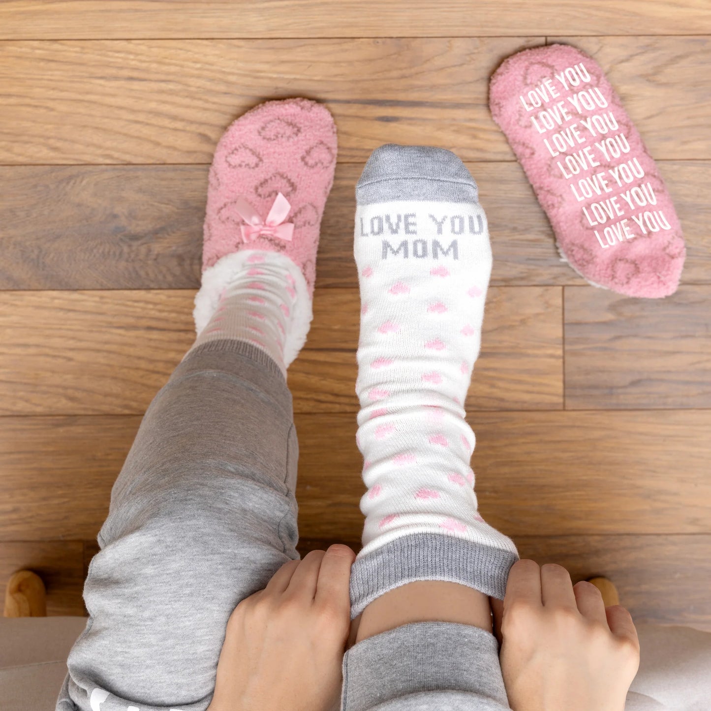 Love You Mom - Slipper & Sock Gift Set
