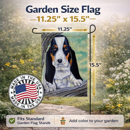 Basset Hound at the tree Garden Flag – Decorative Outdoor Yard Flag