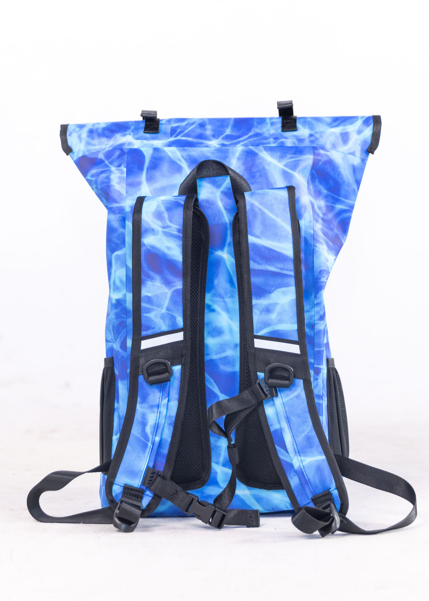25-Liter, Auto-Sealing, Waterproof, Floating, Scent Proof Dry Bag by Dry Pocket Apparel