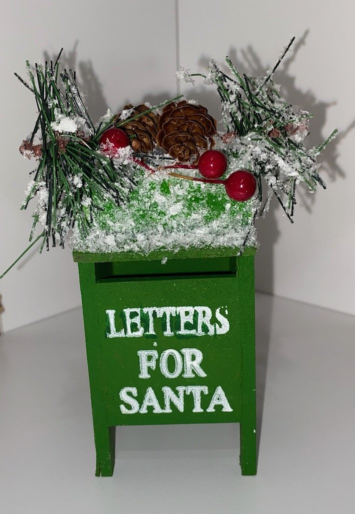 GREEN LETTERS FOR SANTA MAILBOX ORNAMENT 5IN