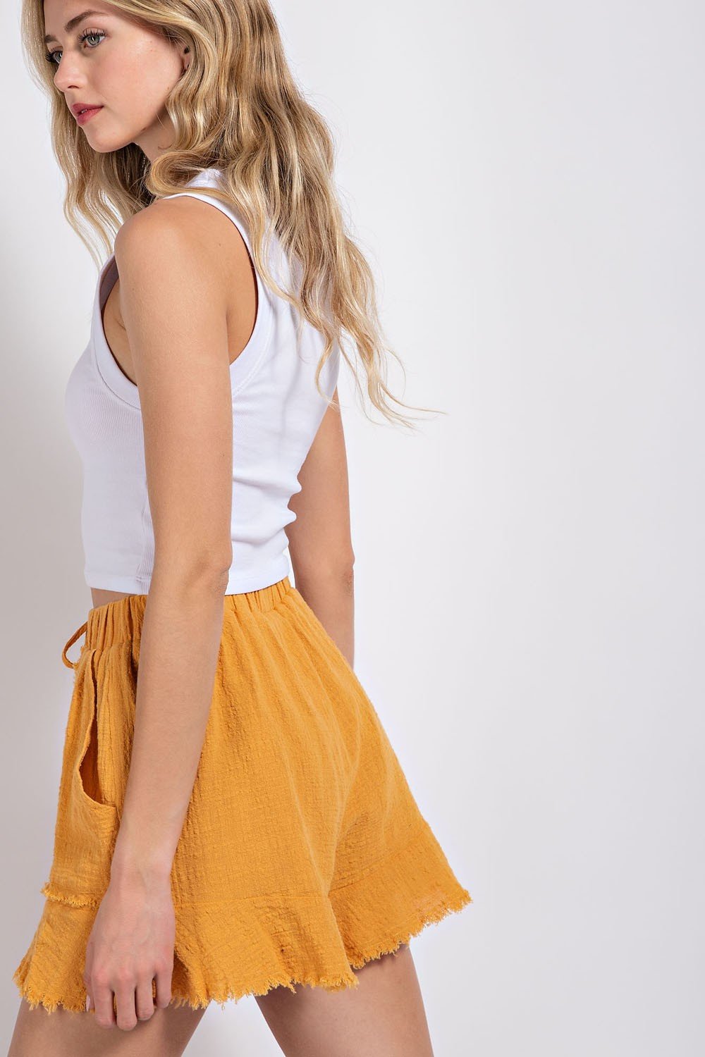 GOLDEN Raw Edge Hem and Patch Pockets Shorts with Lining and Elastic Waist Band