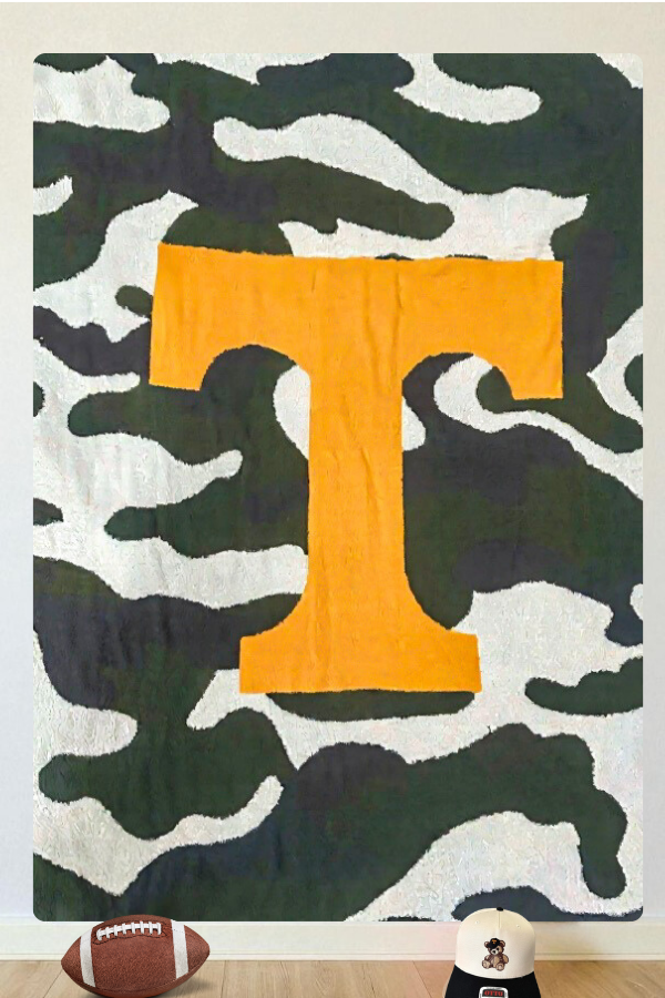 SC - Volunteer Vibes Camo Luxury Blanket