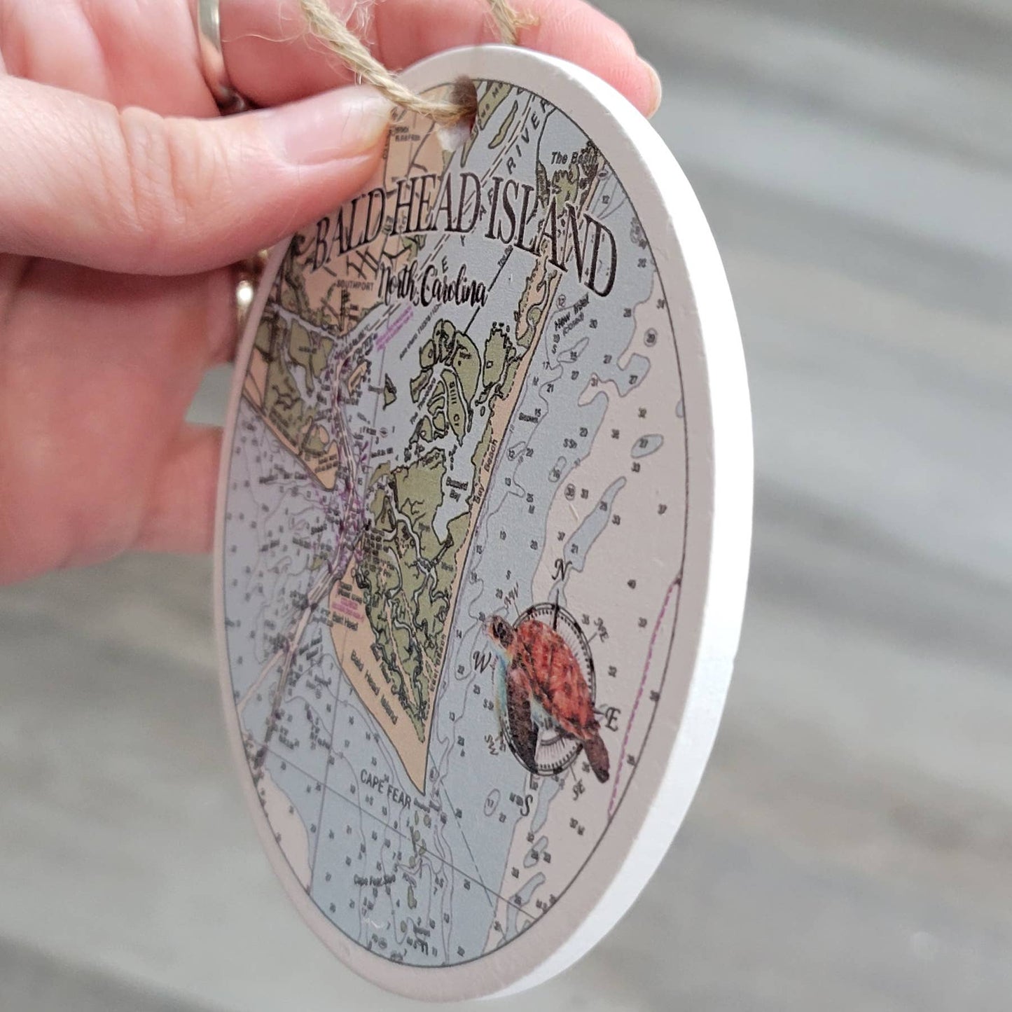 Buggs Island Lake / DoodleBugsonthelake Circle Shaped Wood Ornament