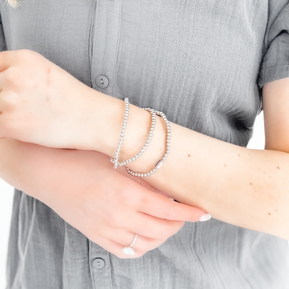 Metallic Glass Bead Stretch Bracelet