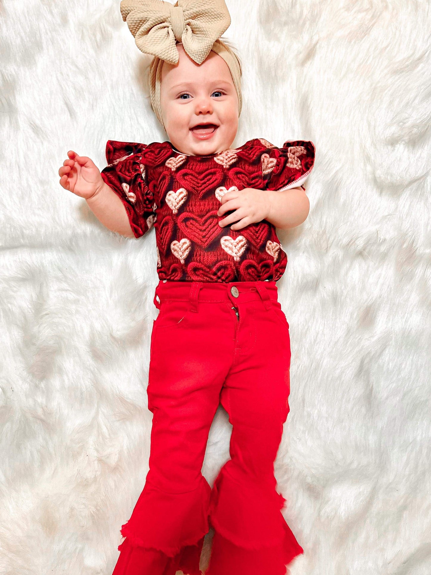 Embroidered hearts leo