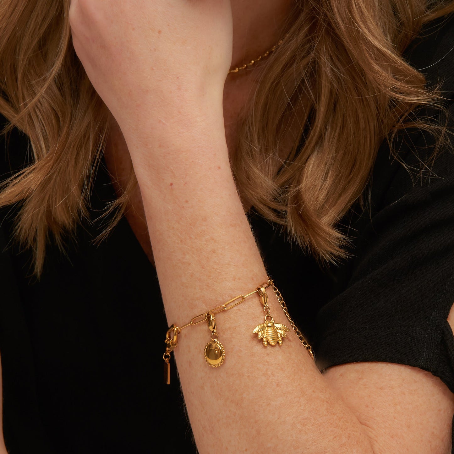 Narelle Waterproof Paperclip Chain Carabiner Bracelet