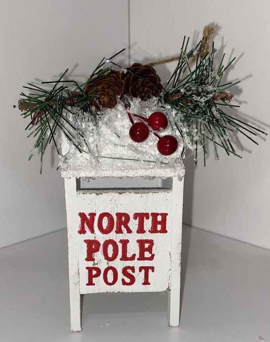 WHITE NORTH POLE POST MAILBOX ORNAMENT 5IN