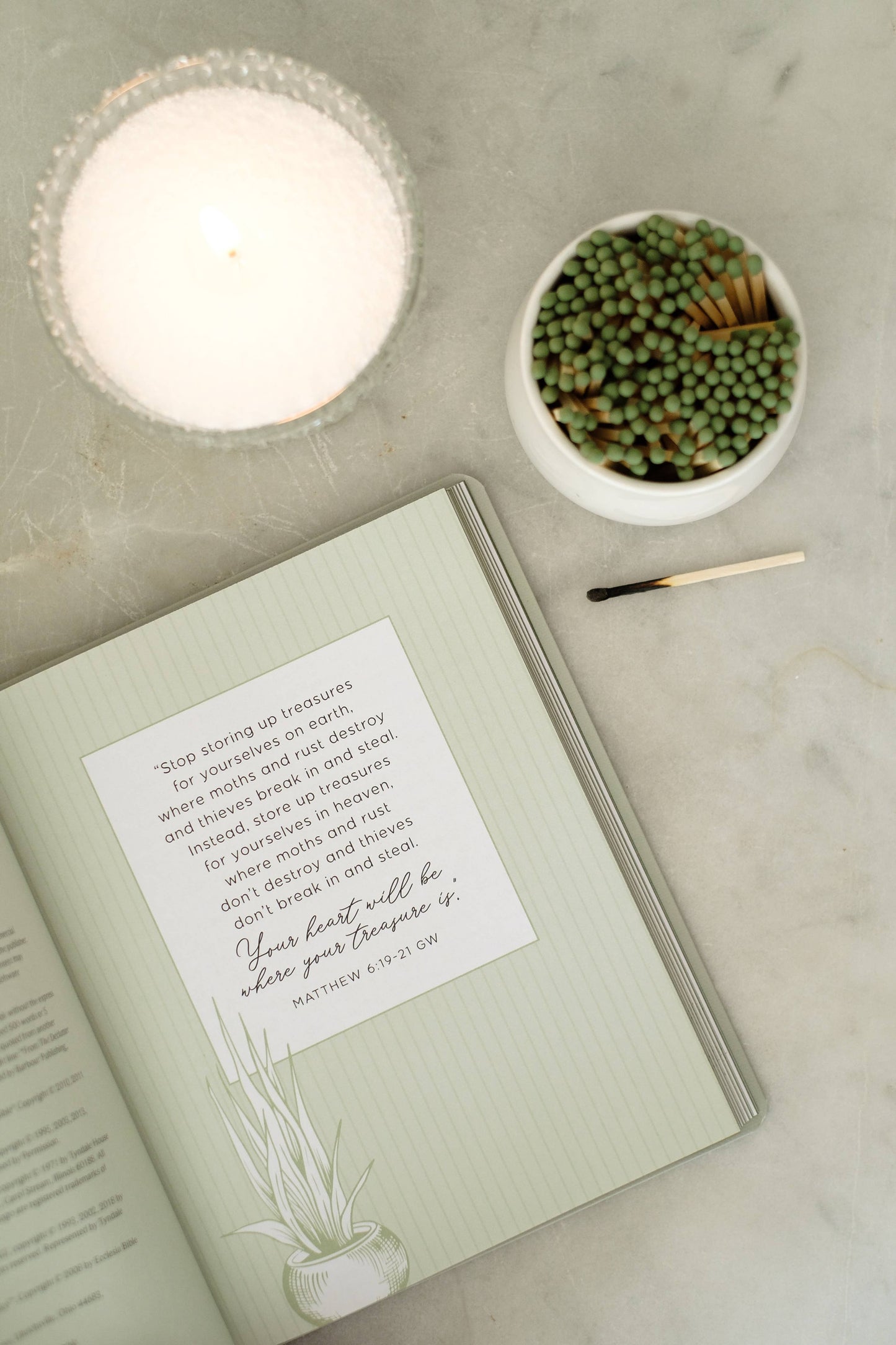 The Declutter Devotional Barbour Publishing, Inc.