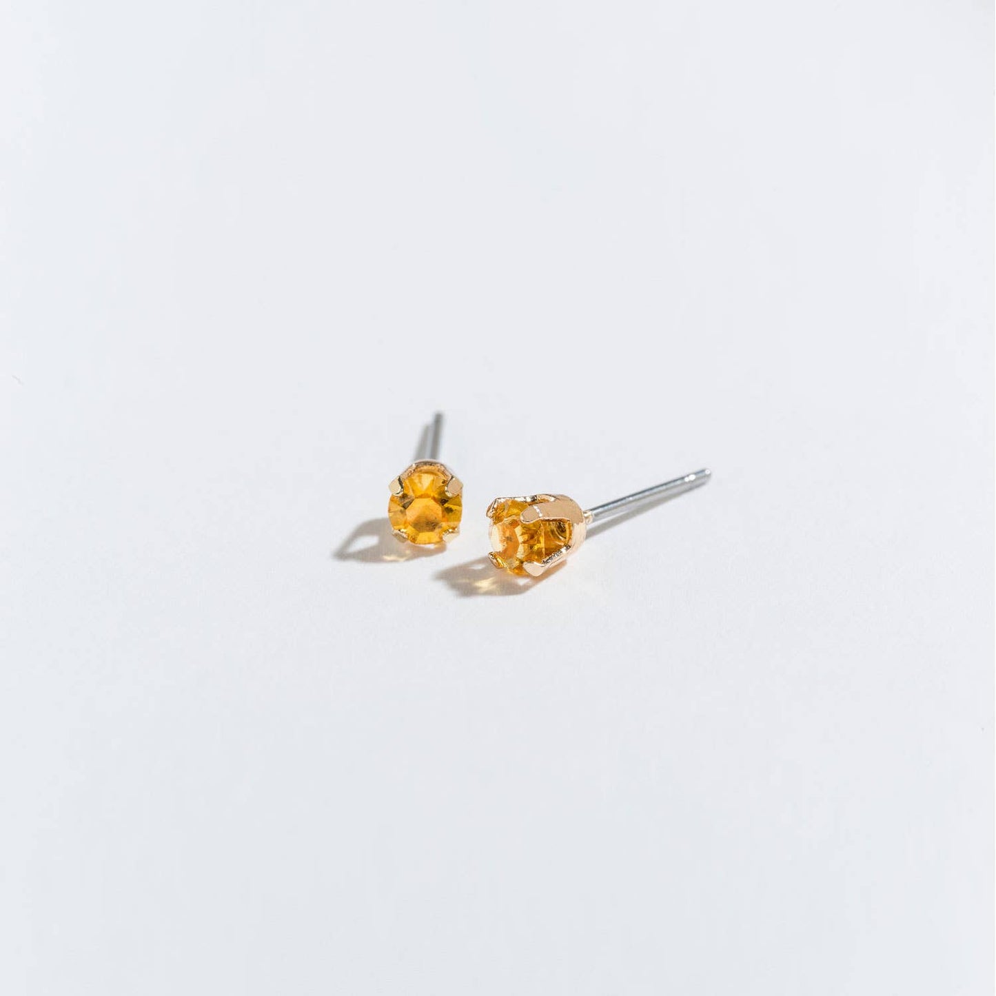 Solitaire Round Cut Birth Stone Ear Sense Stud Earrings