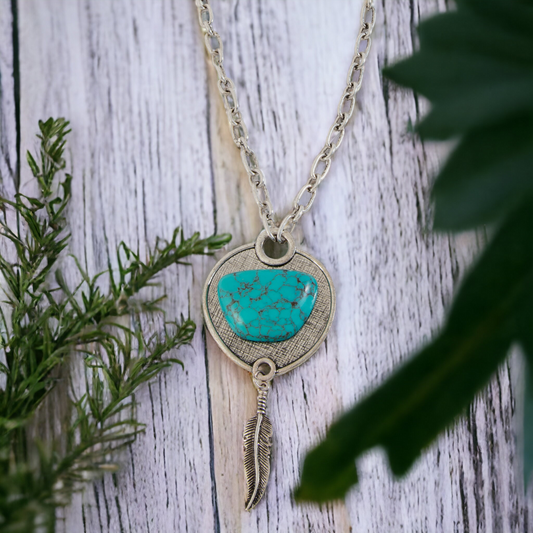 Belle Stone Pendant Necklace