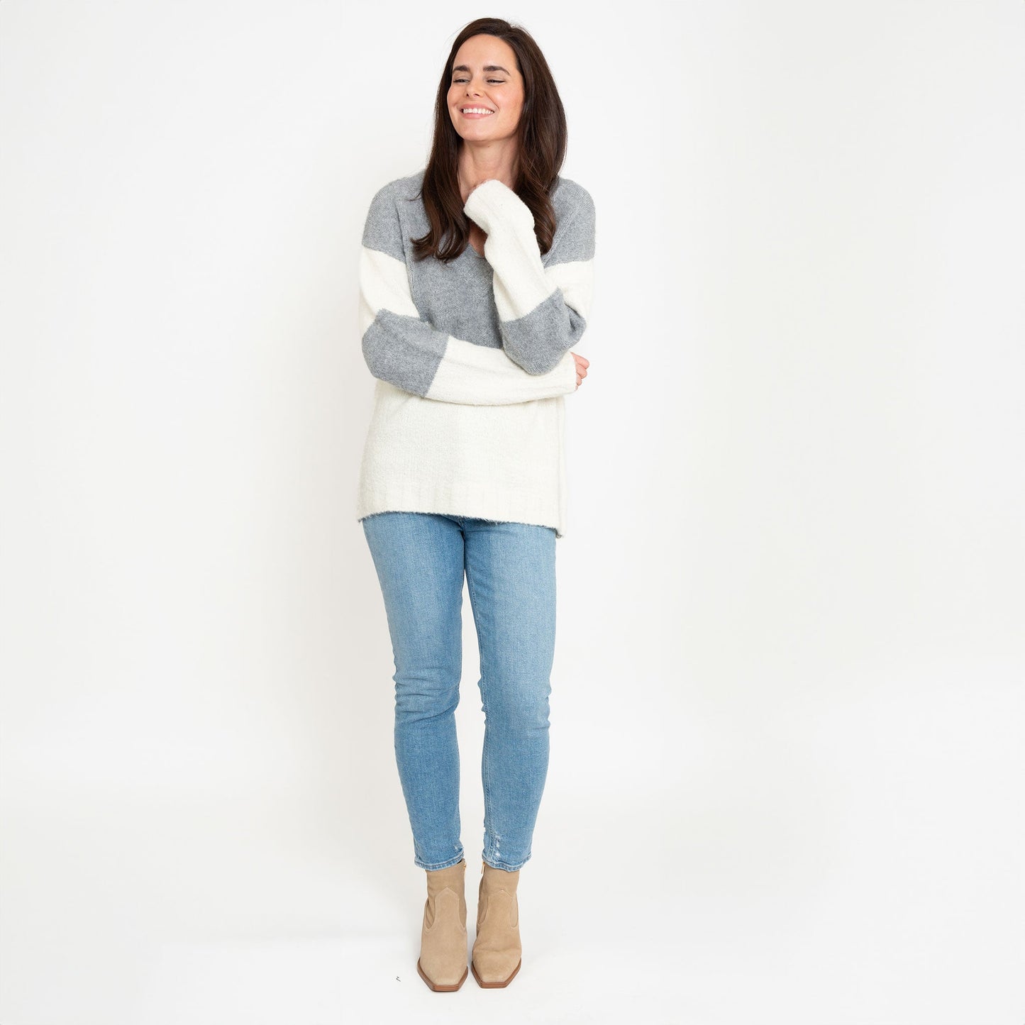 Lacen Cozy Knit Color Block V-Neck Sweater