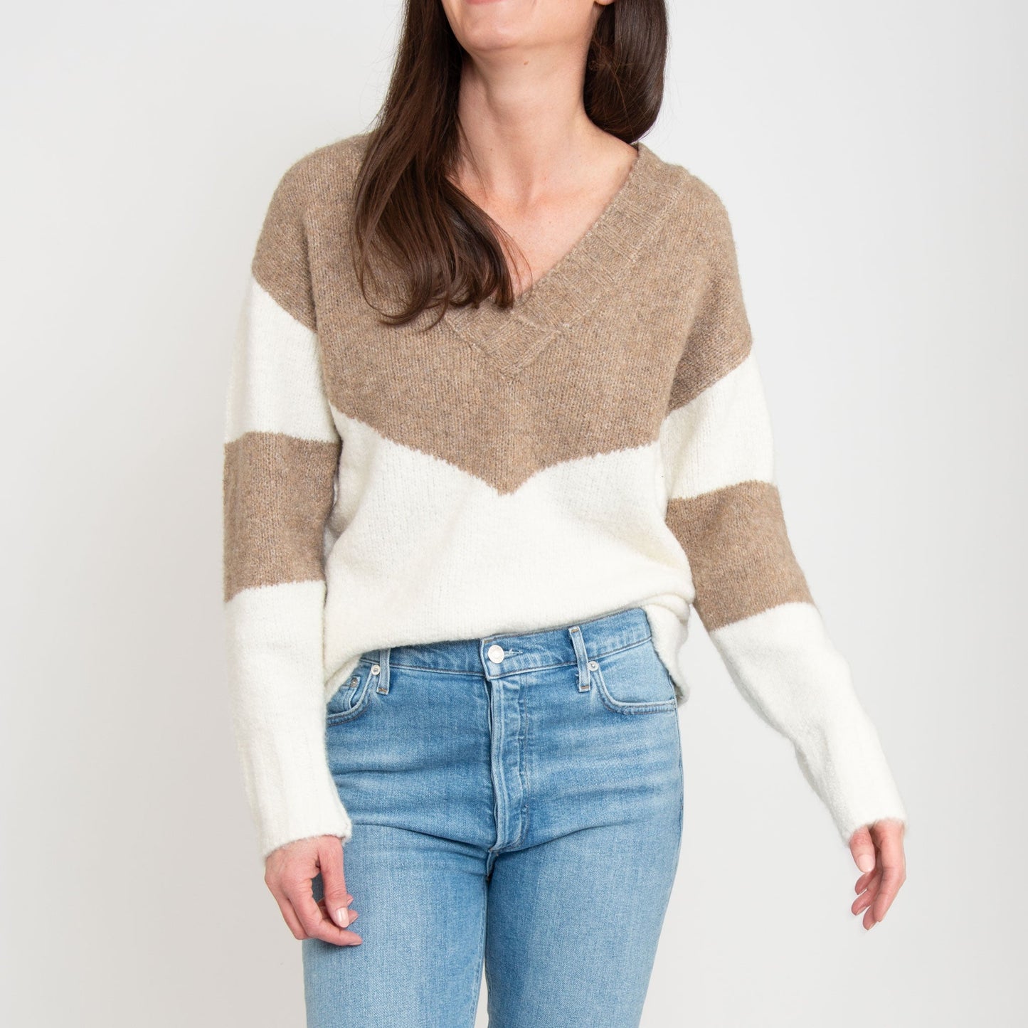 Lacen Cozy Knit Color Block V-Neck Sweater