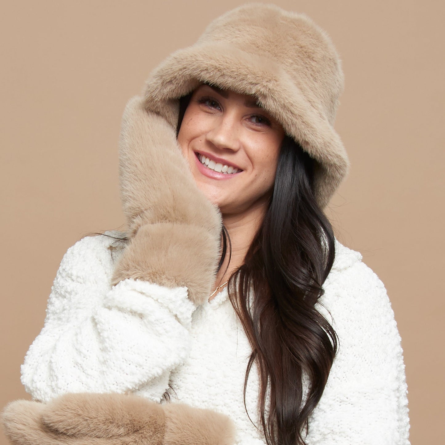 Spencer Faux Fur Winter Mittens