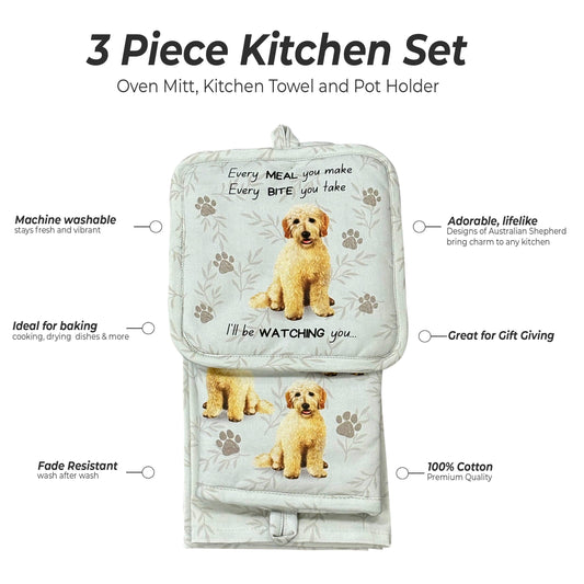 Goldendoodle, oven mitt set