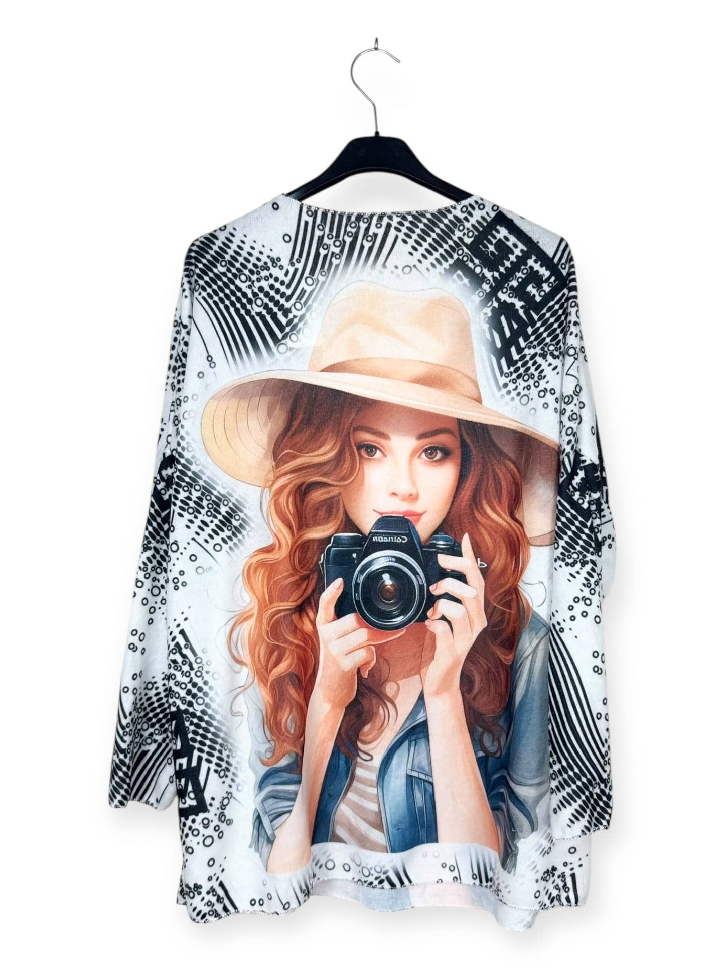 Red Head Hat Camera Print V-Neck Sweater with Patterns