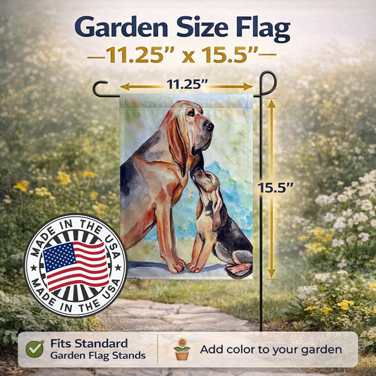 Bloodhound Momma's Love Garden Flag – Decorative Outdoor Yard Flag
