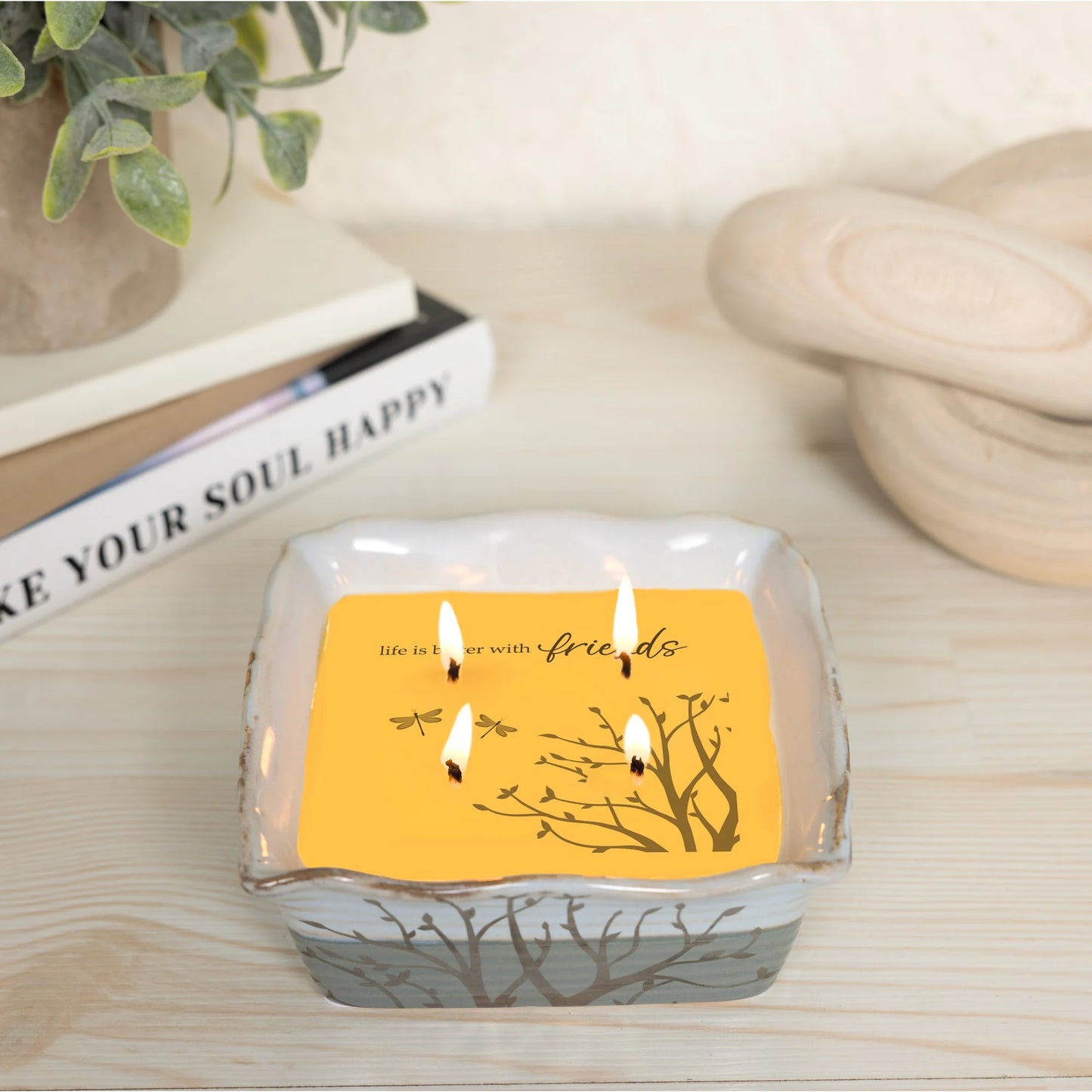 Friends 9 oz - 100% Soy Wax Reveal Candle Scent: Tranquility