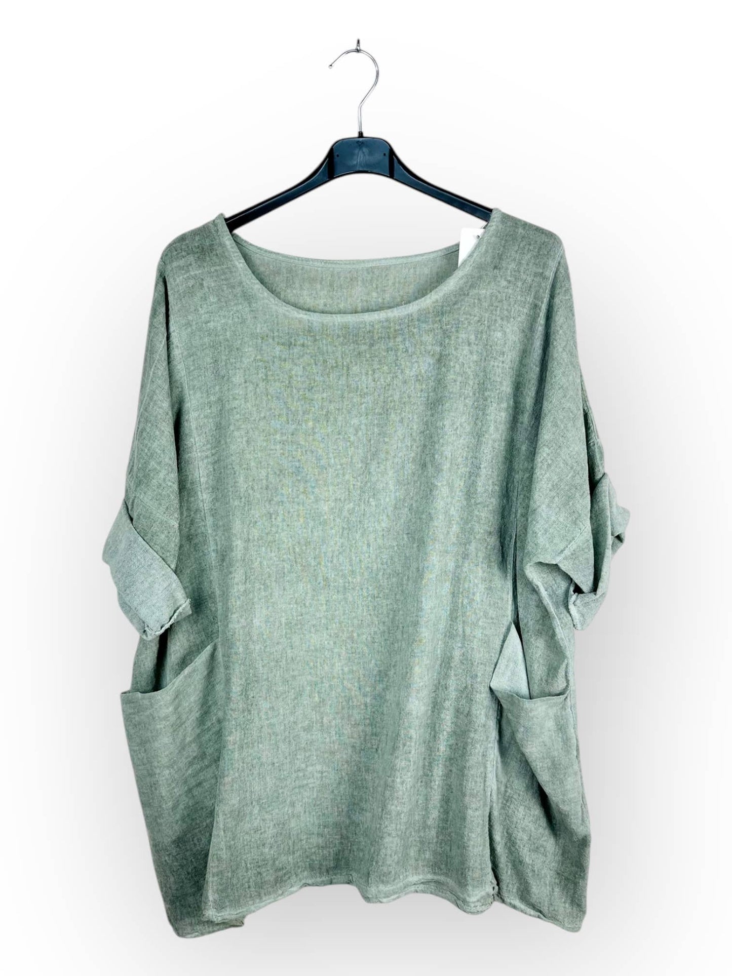 Plain top in linen and cotton with two pockets Made in Italy