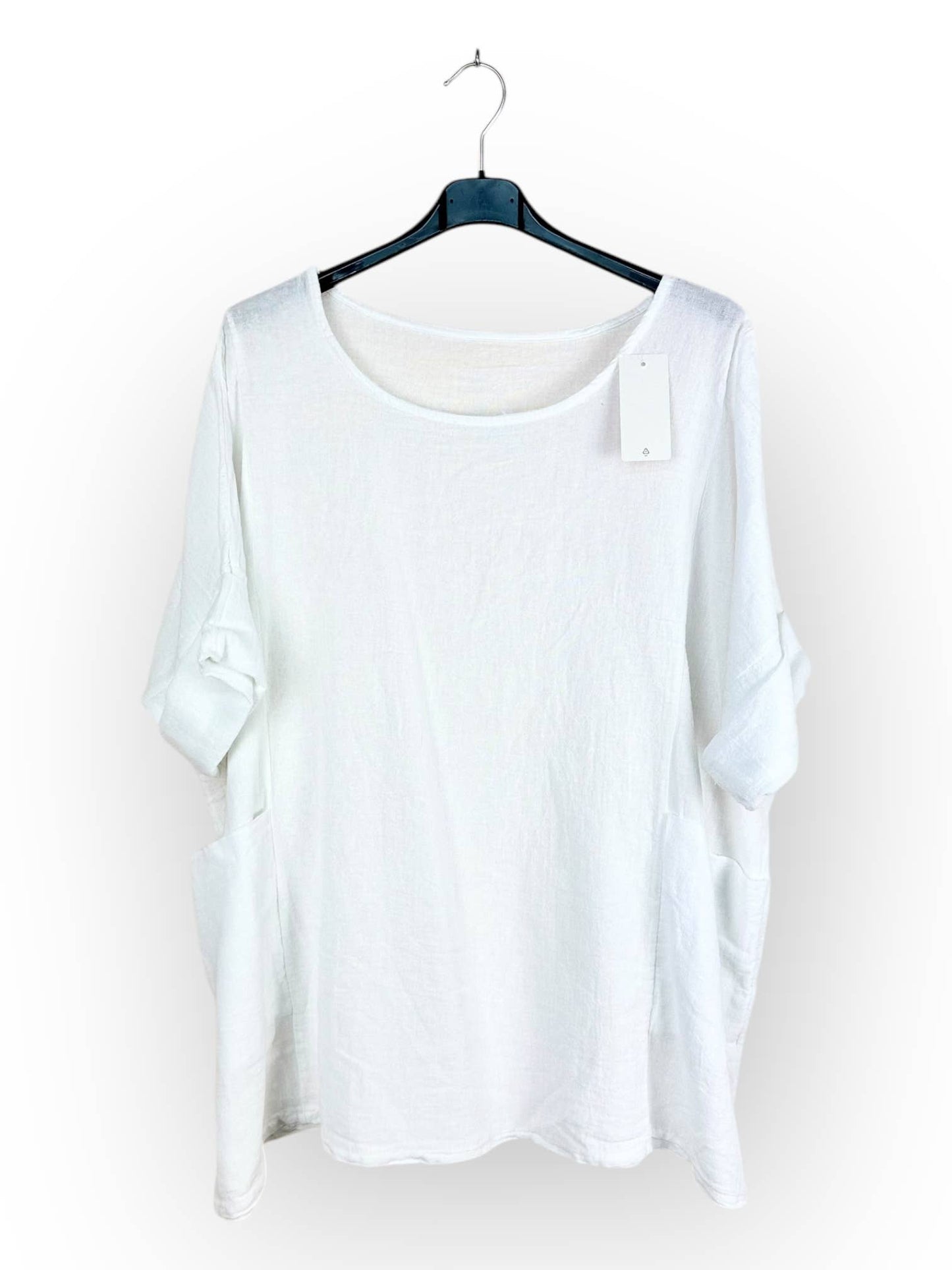 Plain top in linen and cotton with two pockets Made in Italy