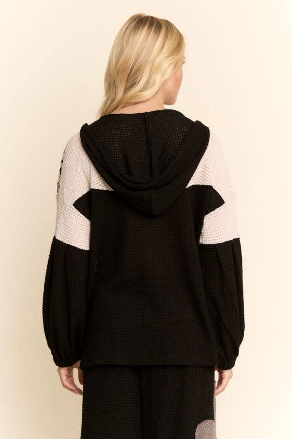 HOODIE OVERSIZED KNIT TOP WITH FLOWER PATCH by Davi & Dani