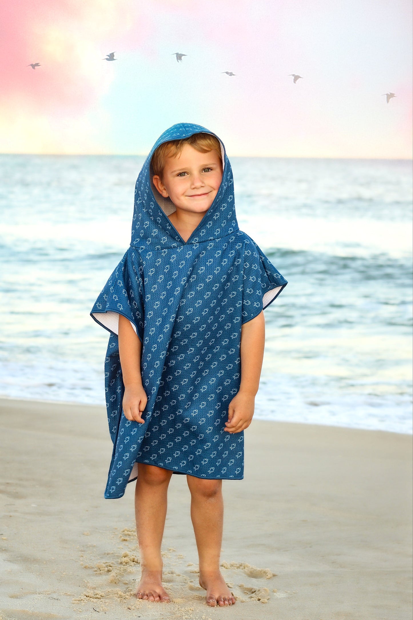 Microfiber blue fish waffle wearable towel