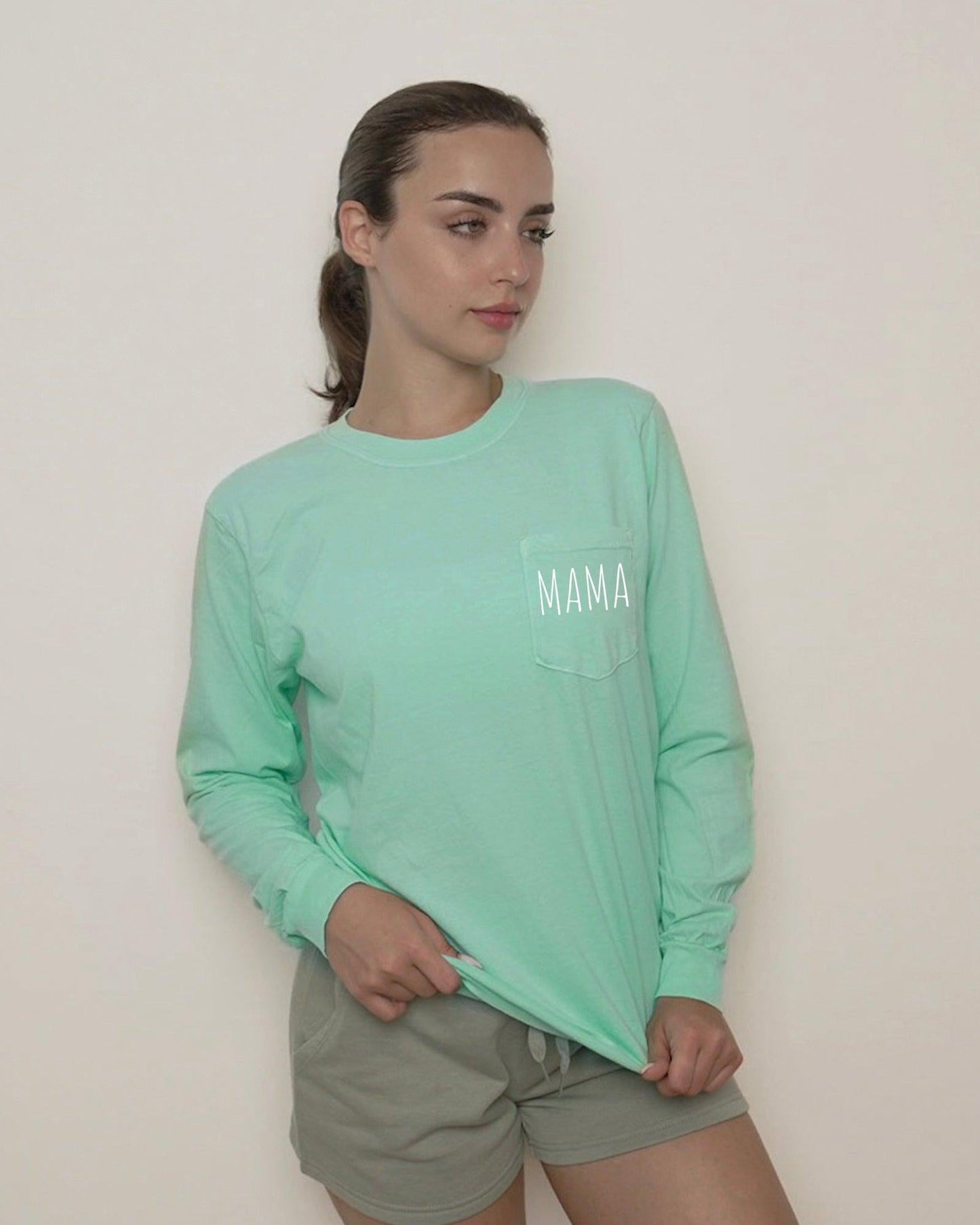 Comfort Colors Mama mom Pocket Long Sleeve Shirt (Cute)