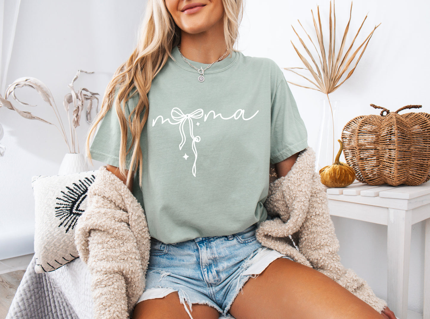 Mama Ribbon Comfort Colors T Shirt