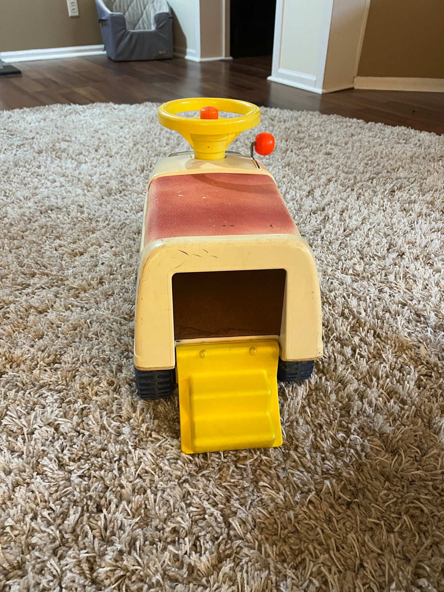 Vtg Fisher-Price 6 Wheel Space Explorer Ride-On ATV Car FP-980