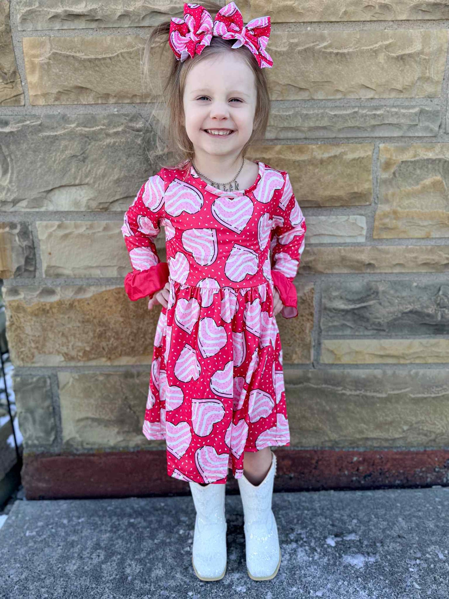 Red cakes bell sleeve dress