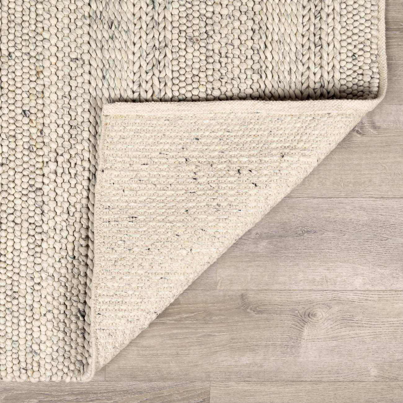 Salvo Luxury Hand Woven Wool Area Rug