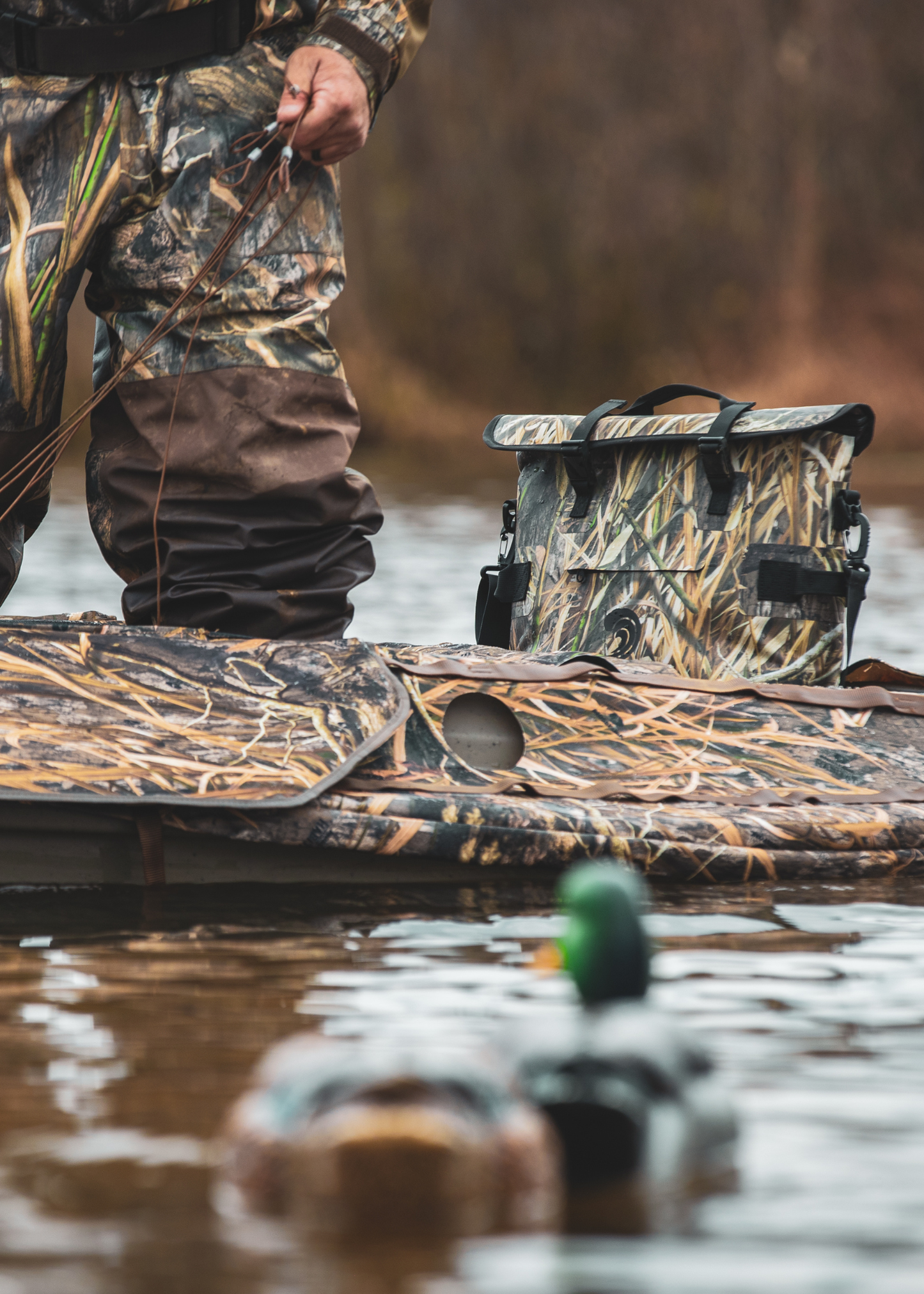 Mossy Oak - Auto-Sealing, Waterproof, Floating, Scent Proof Day-Pack Cooler by Dry Pocket Apparel