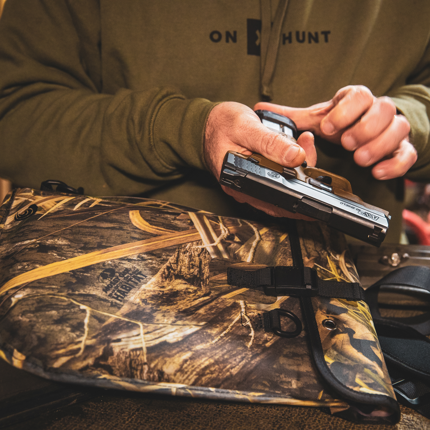 Mossy Oak - Auto-Sealing, Waterproof, Floating, Scent Proof Universal Pistol / Utility Dry Bag by Dry Pocket Apparel