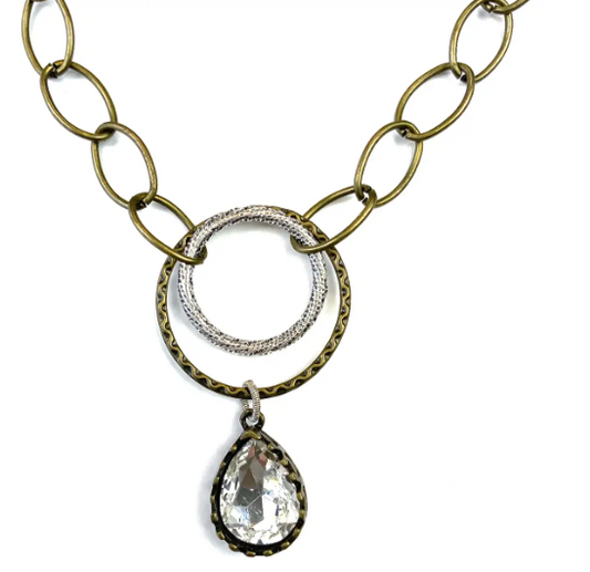 Short Thick Chain W/Rings & Bling Tear Drop Necklace