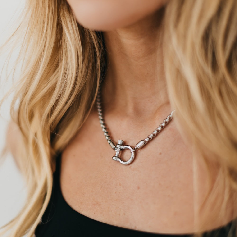 Lucky Me Horseshoe Toggle Necklace - WATERPROOF