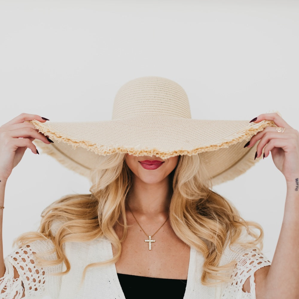 Lake Shore Drive Wide Fringe Sun Hat