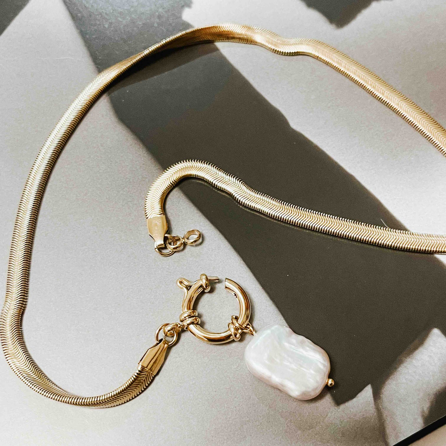 Mother Of Pearl Necklace WATERPROOF