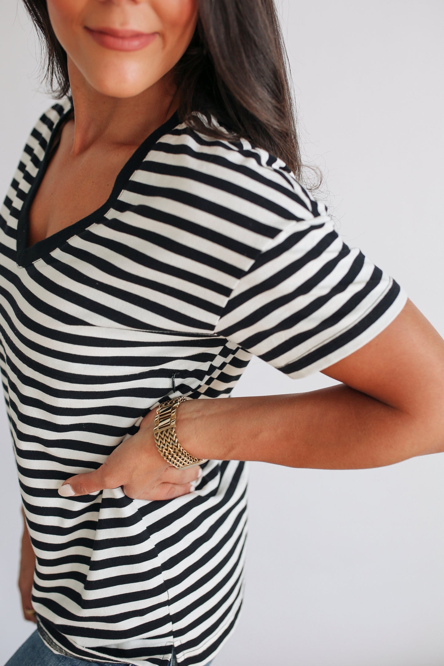 V-Neck Full Zip Breastfeeding Tee