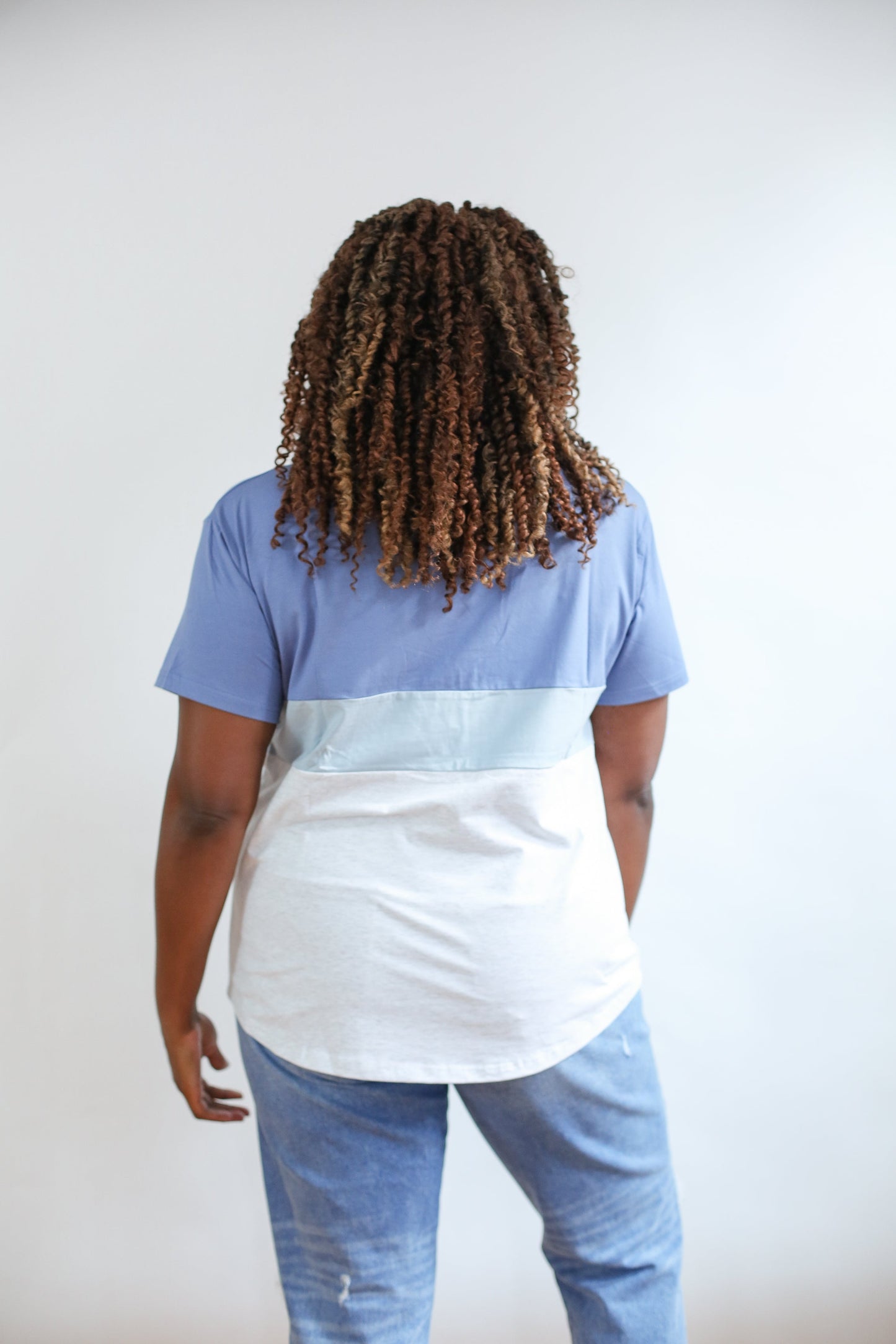 Classic Fit Invisible Zip Breastfeeding Tee