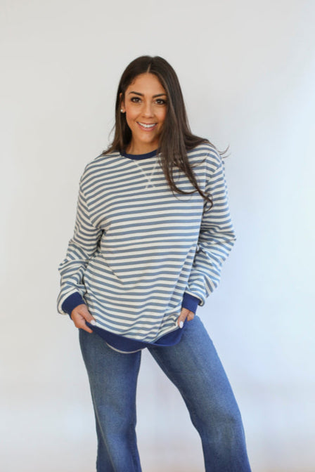 Oversized Fit Freestyle Stripe Breastfeeding Sweatshirt