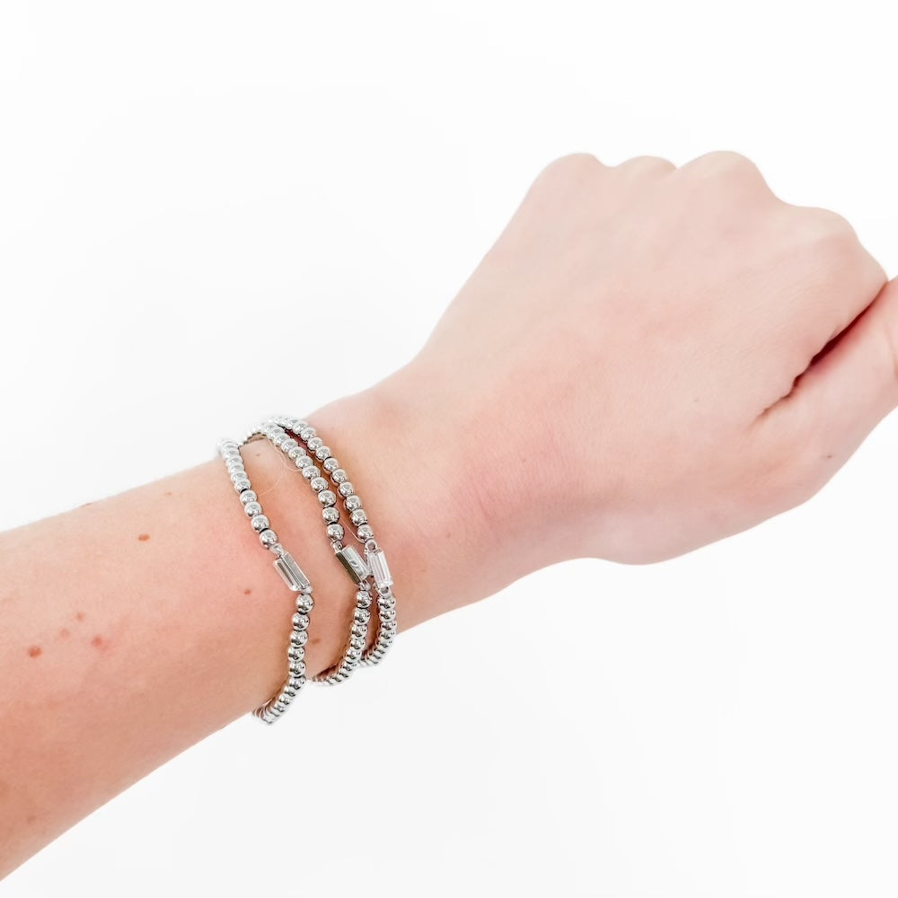 Metallic Glass Bead Stretch Bracelet