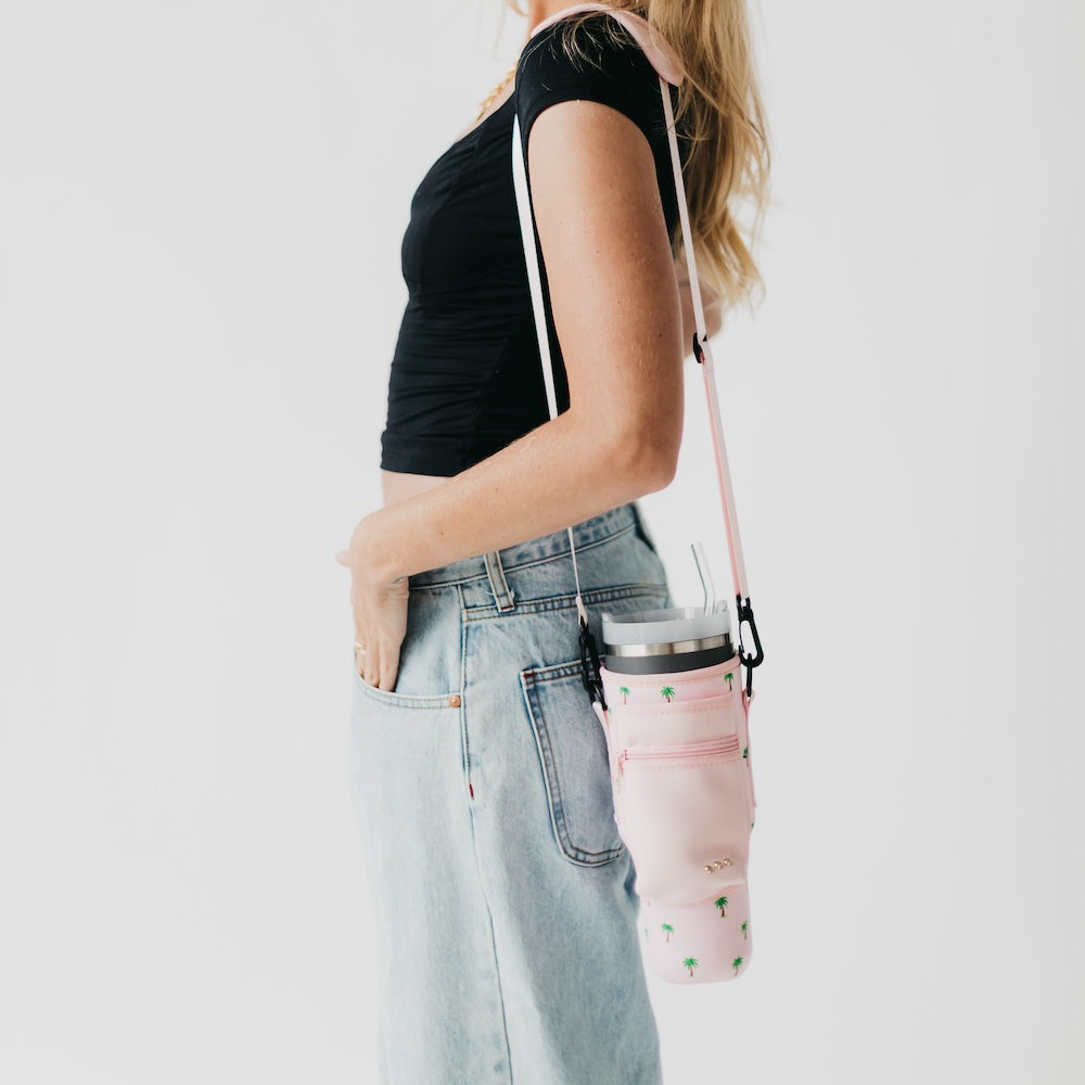 Shoreline Walk Hydration Harness