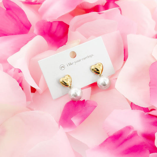 Swipe Right Pearl Heart Earrings WATERPROOF